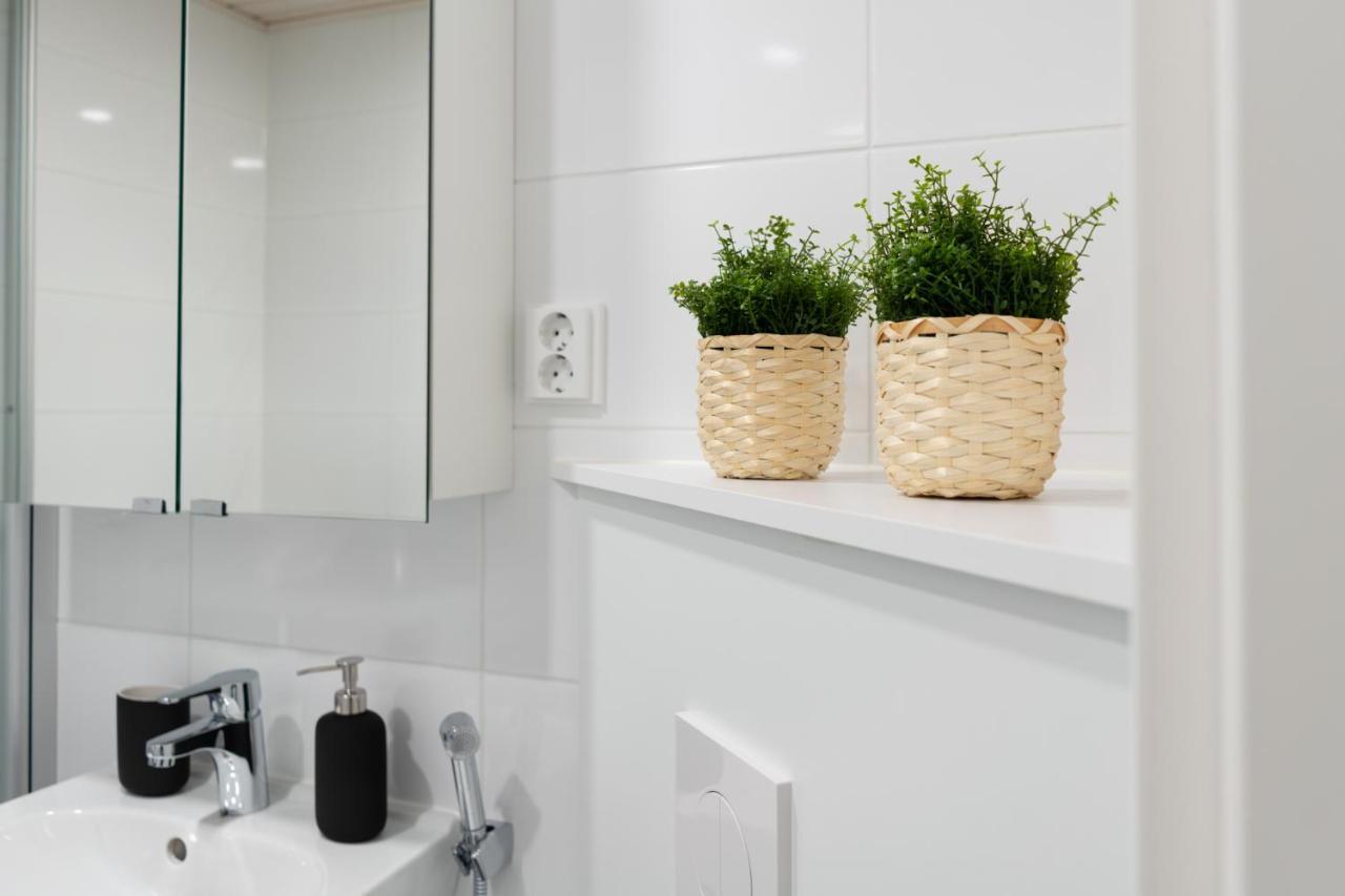 Uleabo Modern 37M2 Studio Оулу Экстерьер фото